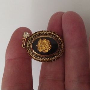 Vintage Black w/ Gold Tone Flower Dress/Shirt Clip